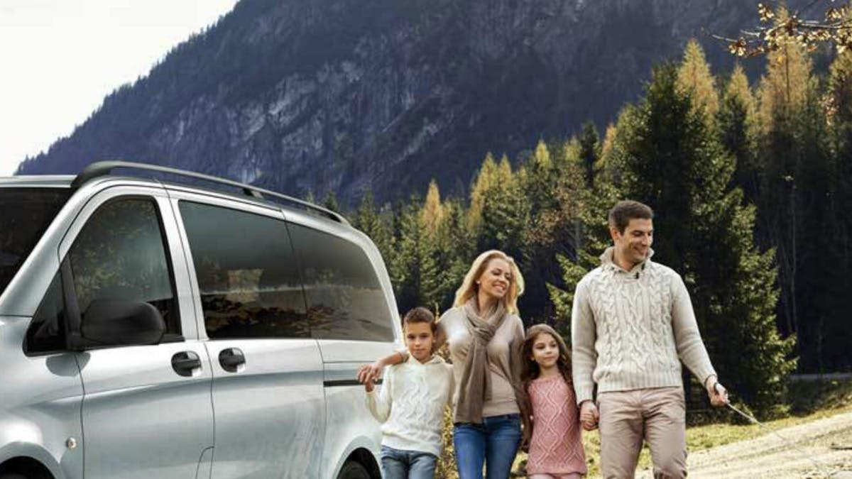 Travel Safely with Your Family: Antalya Airport Child-Friendly Transfer Services