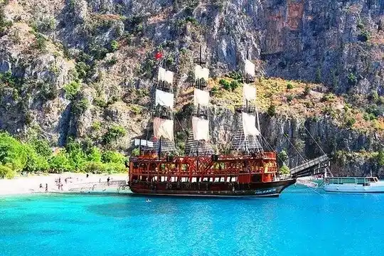 Kemer Boat Tour 2026: Discover the Best Bays from the Sea