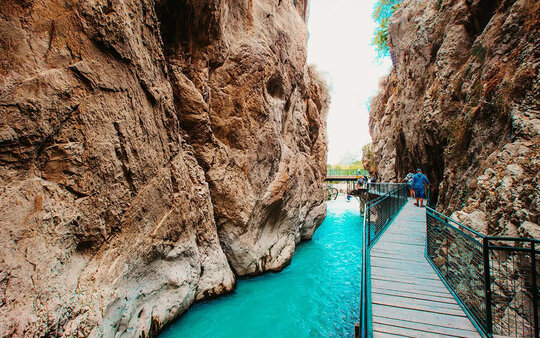 A Refreshing Adventure in the Heart of Nature: Time to Discover Saklikent